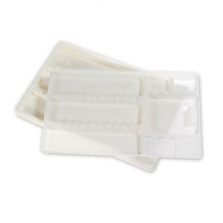 BANDEJAS PLASTICO COMPART. 28x18cm. 400u - MEDICALINE